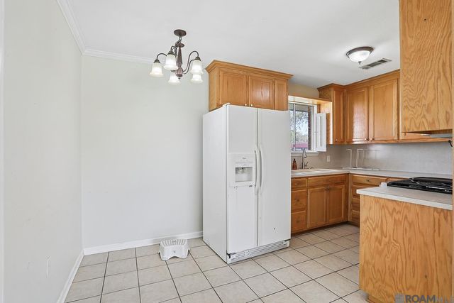 34937 Gravesbriar Dr, Denham Springs, LA 70706