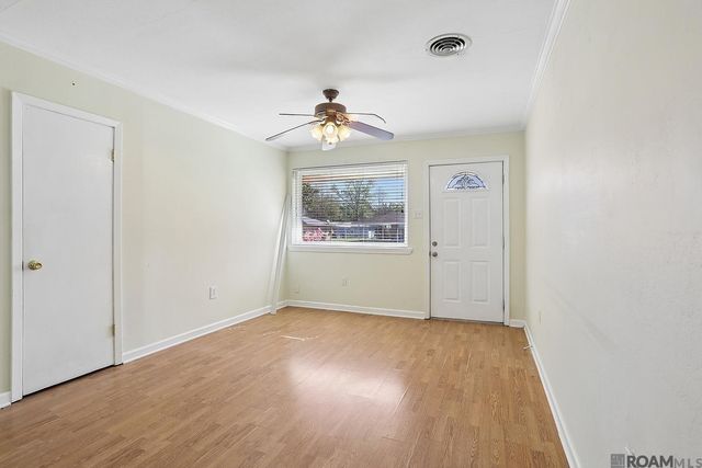 34937 Gravesbriar Dr, Denham Springs, LA 70706