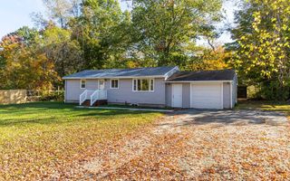 2591 Chapel Road, Bennington, VT 05201