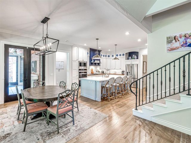 409 Flint Ridge Court, Norman, OK 73072