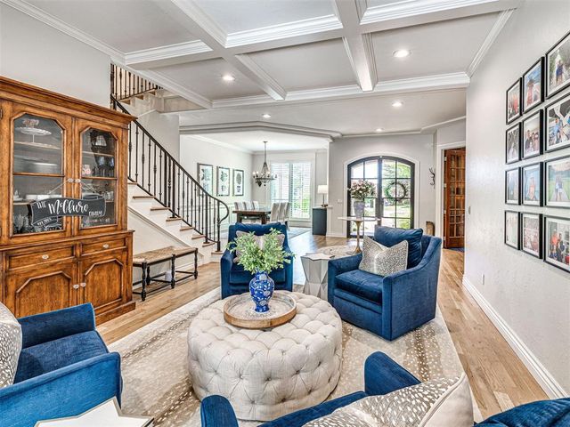 409 Flint Ridge Court, Norman, OK 73072