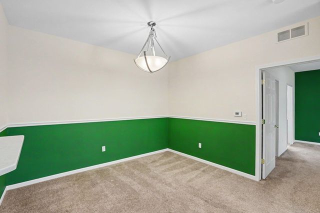 11107 Farmingdale Lane 130, Commerce Twp, MI 48390