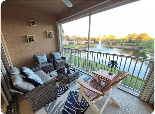 13255 Silver Thorn LOOP 906, North Fort Myers, FL 33903