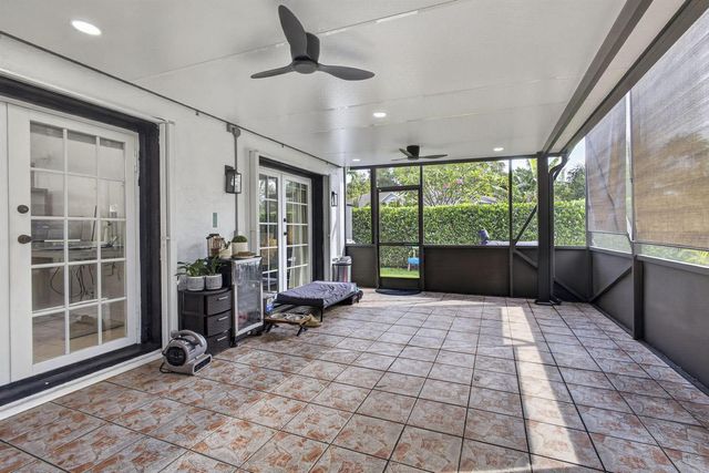 102 E Royal Pine Cir Court, Royal Palm Beach, FL 33411