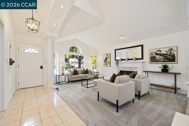4283 Knollview Dr, Danville, CA 94506