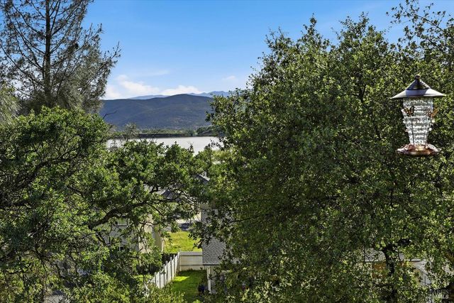 18669 Deer Hill Rd, Hidden Valley Lake, CA 95467