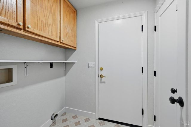 18669 Deer Hill Rd, Hidden Valley Lake, CA 95467