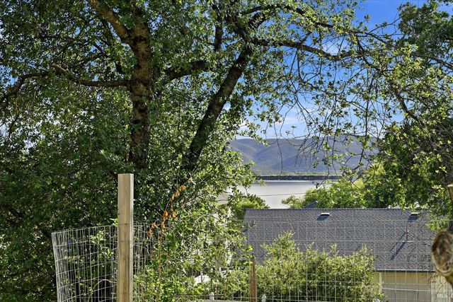 18669 Deer Hill Rd, Hidden Valley Lake, CA 95467