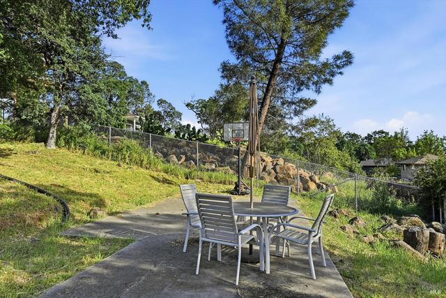 18669 Deer Hill Rd, Hidden Valley Lake, CA 95467