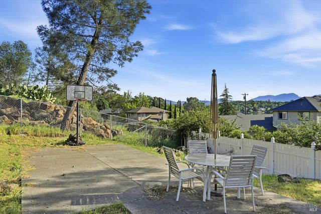 18669 Deer Hill Rd, Hidden Valley Lake, CA 95467