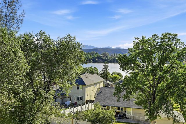 18669 Deer Hill Rd, Hidden Valley Lake, CA 95467