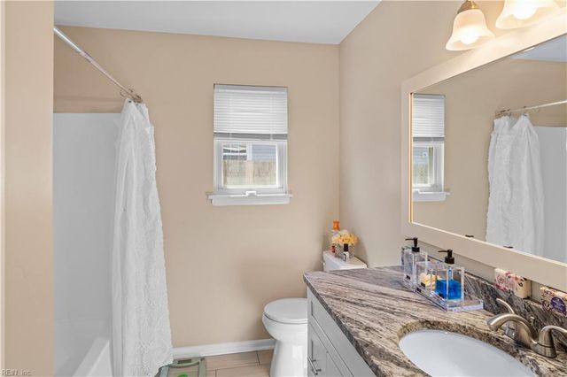 5104 Holly Farms DR, Virginia Beach, VA 23450