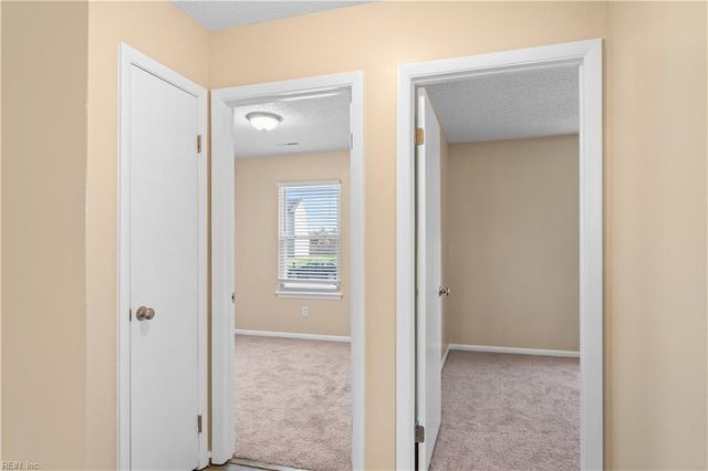 5104 Holly Farms DR, Virginia Beach, VA 23450