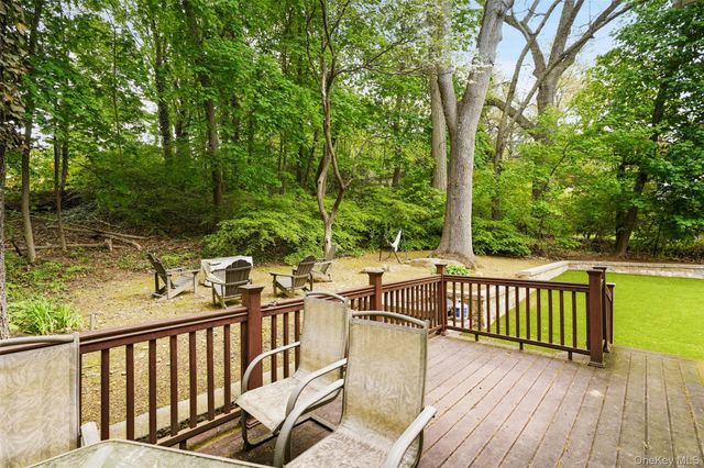 61 Jane Street, Hartsdale, NY 10530