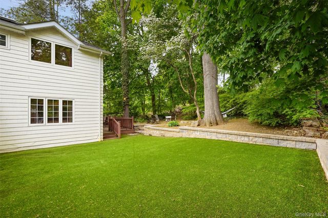 61 Jane Street, Hartsdale, NY 10530