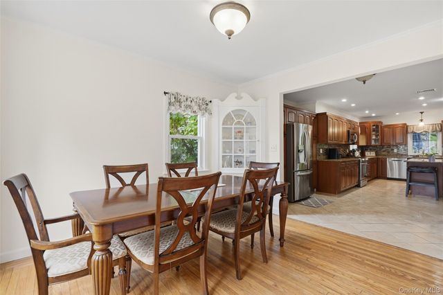 61 Jane Street, Hartsdale, NY 10530