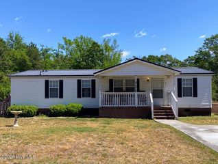 821 Lewis Drive, Grifton, NC 28530