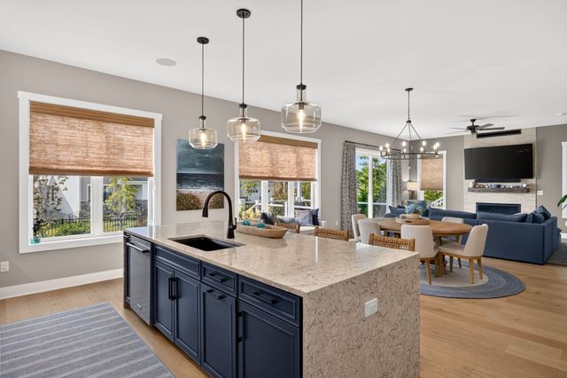 27 Owls Nest, Plymouth, MA 02360