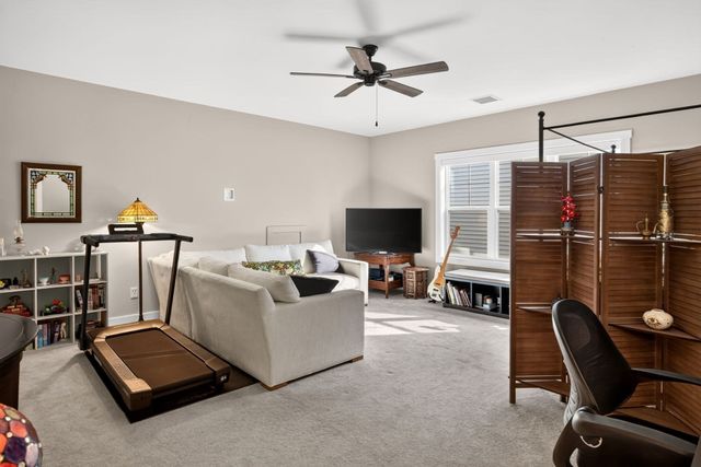 27 Owls Nest, Plymouth, MA 02360
