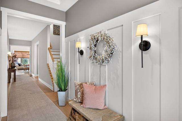 27 Owls Nest, Plymouth, MA 02360