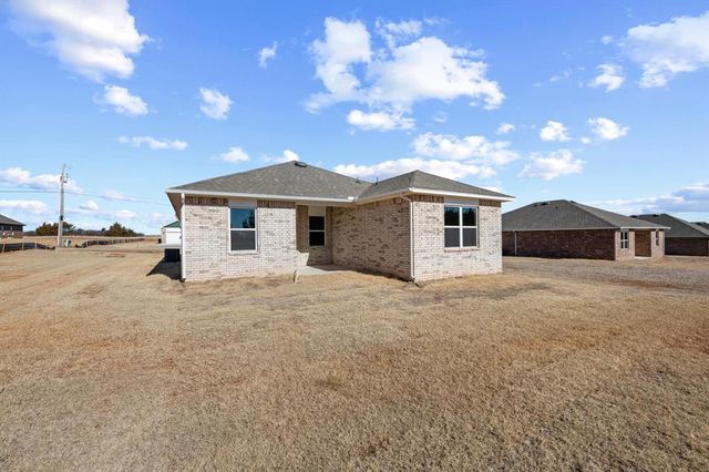 5261 Grassland Drive, Guthrie, OK 73044