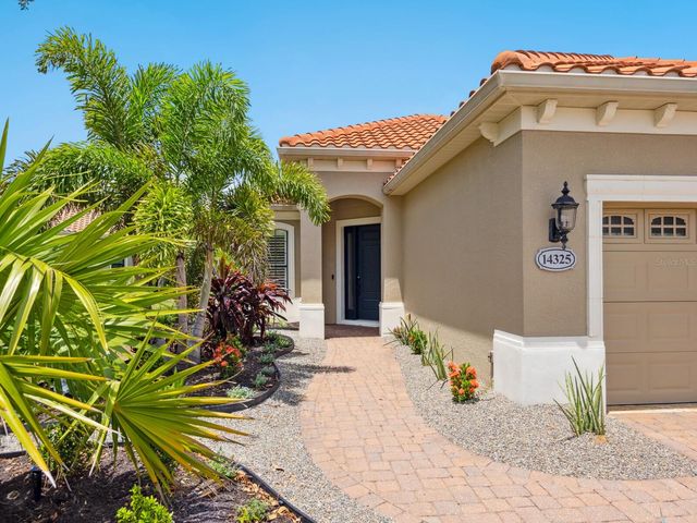 14325 STIRLING DRIVE, Lakewood Ranch, FL 34202