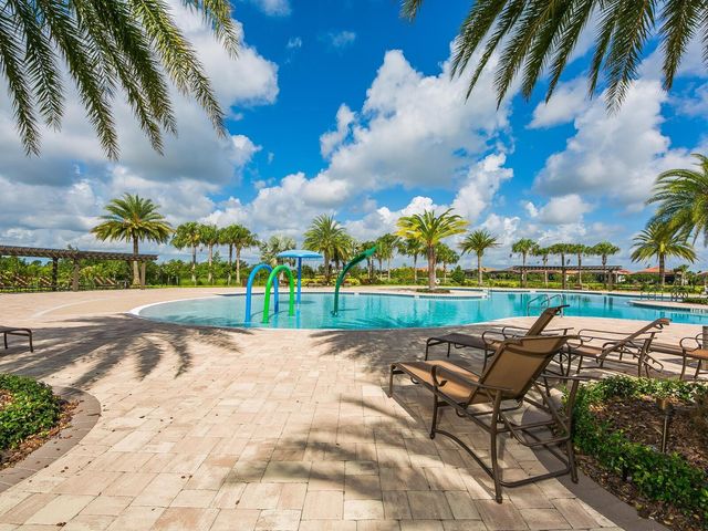 14325 STIRLING DRIVE, Lakewood Ranch, FL 34202