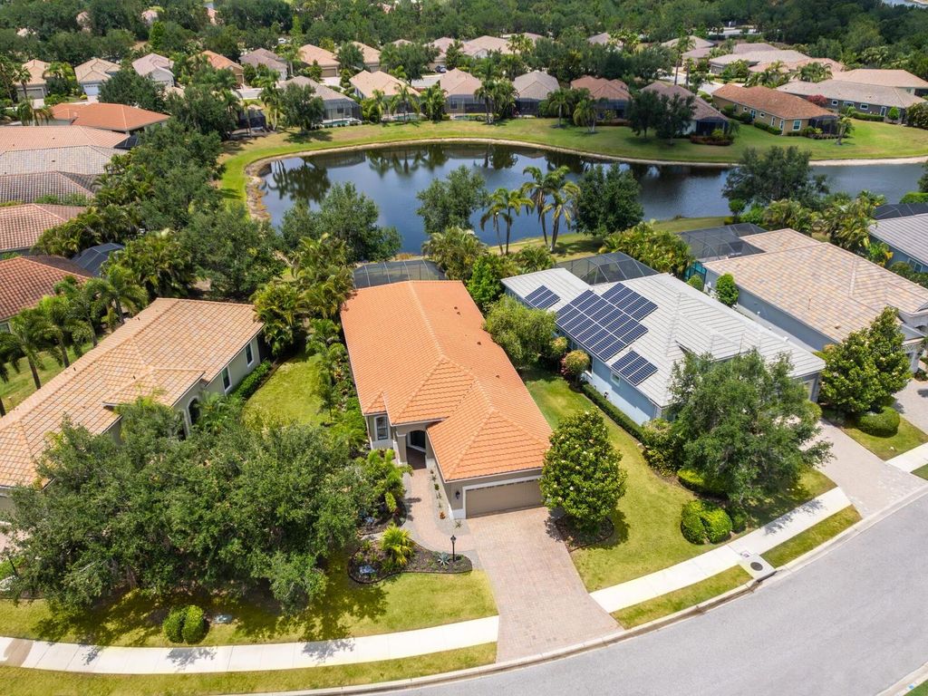 14325 STIRLING DRIVE, Lakewood Ranch, FL 34202