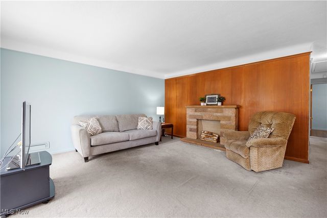 10910 Windham Road, Parma, OH 44130