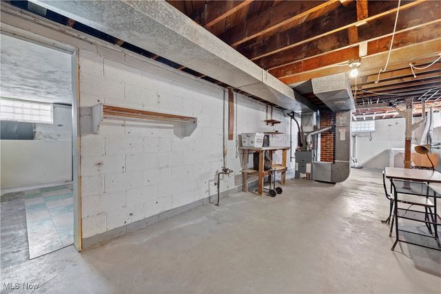 10910 Windham Road, Parma, OH 44130