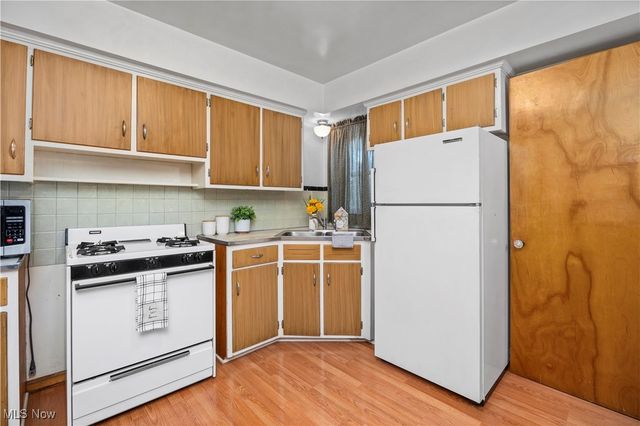 10910 Windham Road, Parma, OH 44130