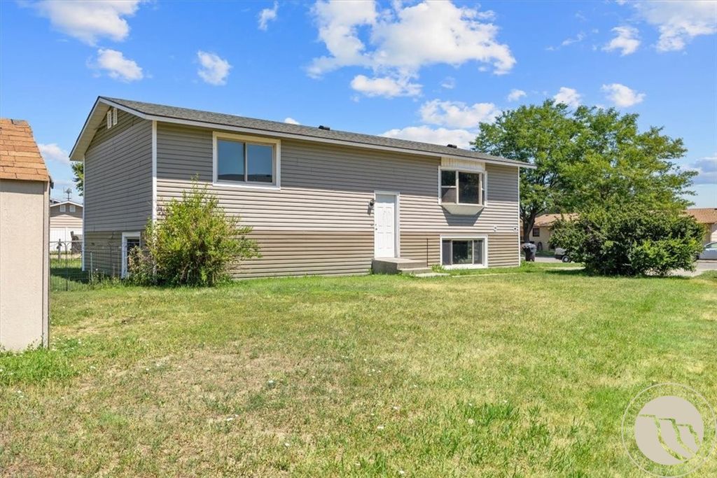 364 Phyllis CIRCLE W, Billings, MT 59102