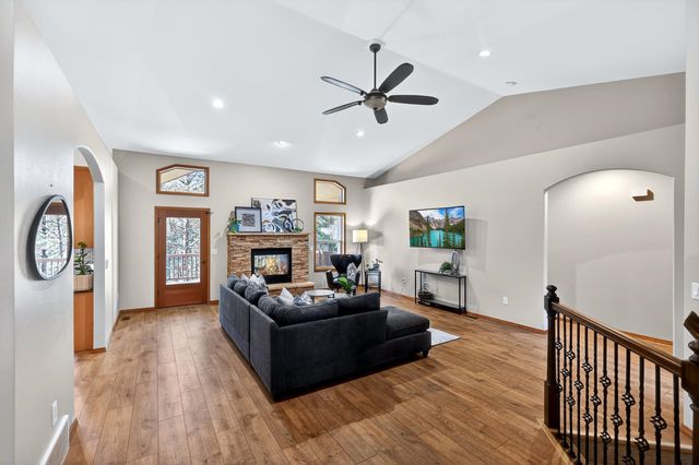 13906 E 39th Ln, Veradale, WA 99037