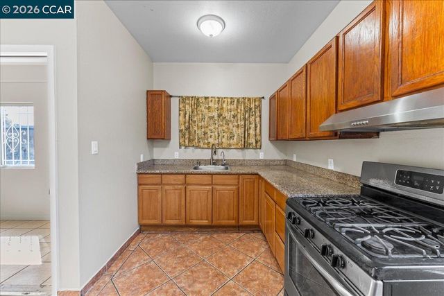 747 9Th St, Richmond, CA 94801