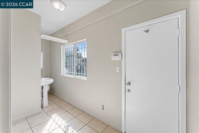 747 9Th St, Richmond, CA 94801