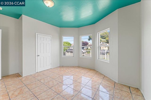 747 9Th St, Richmond, CA 94801