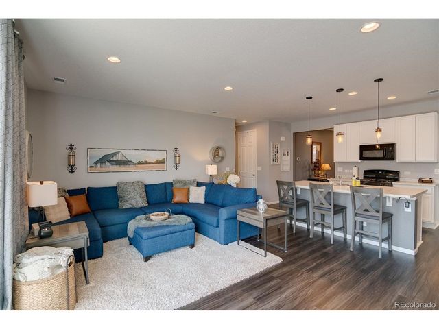 1868 Makley Loop, Castle Rock, CO 80104