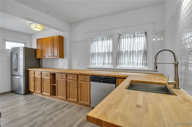 60 Euclid Avenue, Tonawanda, NY 14217