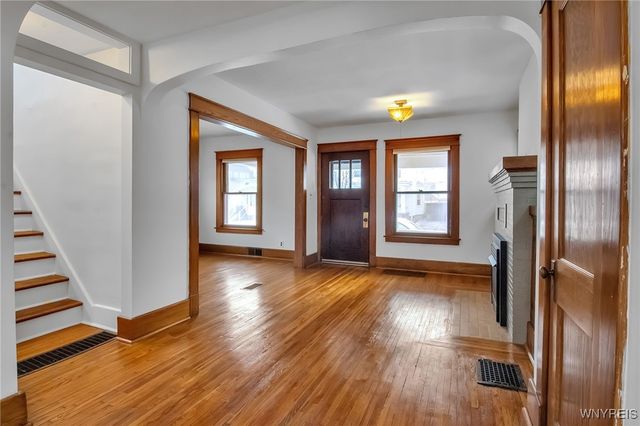 60 Euclid Avenue, Tonawanda, NY 14217