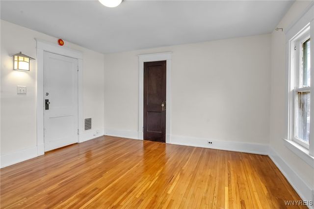 60 Euclid Avenue, Tonawanda, NY 14217