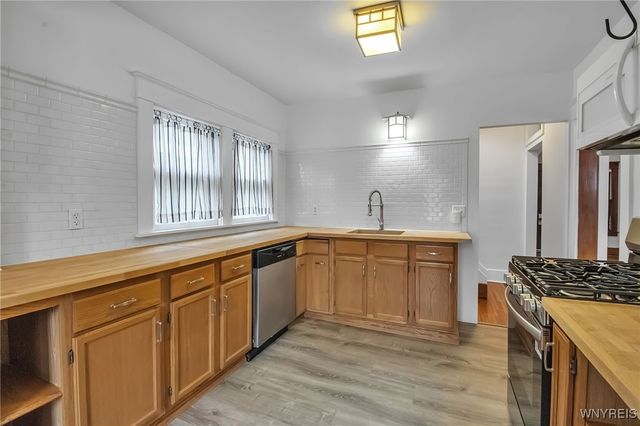 60 Euclid Avenue, Tonawanda, NY 14217