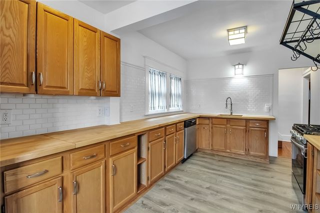 60 Euclid Avenue, Tonawanda, NY 14217