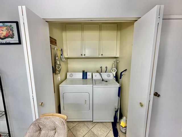 1679 Sunflower Court N, Palm Springs, CA 92262