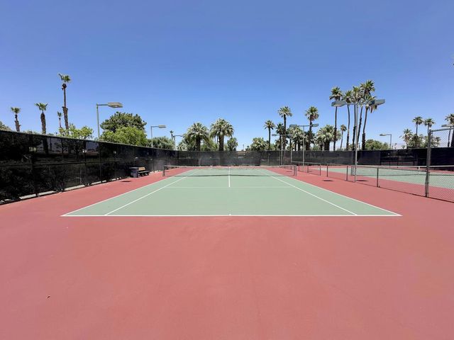 1679 Sunflower Court N, Palm Springs, CA 92262