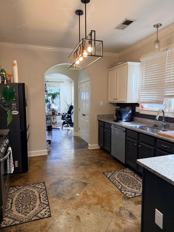 63 N MERTON ST N, Memphis, TN 38112