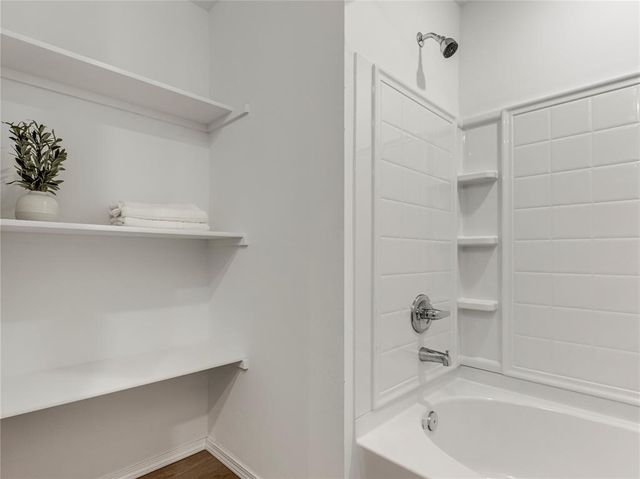 3856 Ada Avenue, Harrah, OK 73045