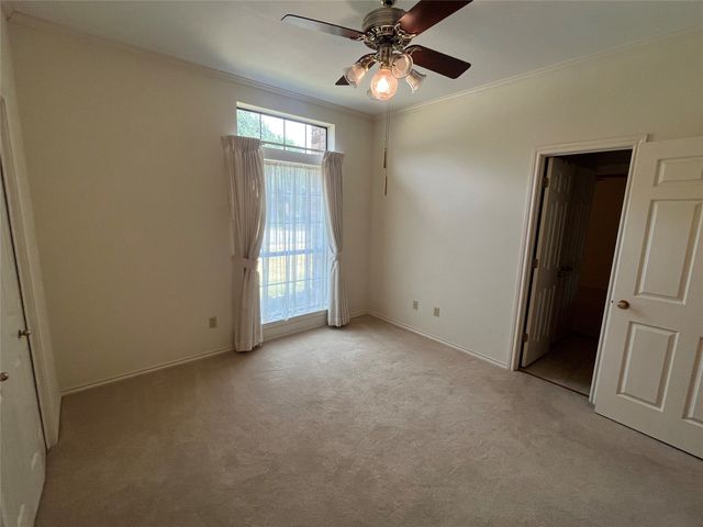 1712 Hampton Court, Bedford, TX 76021