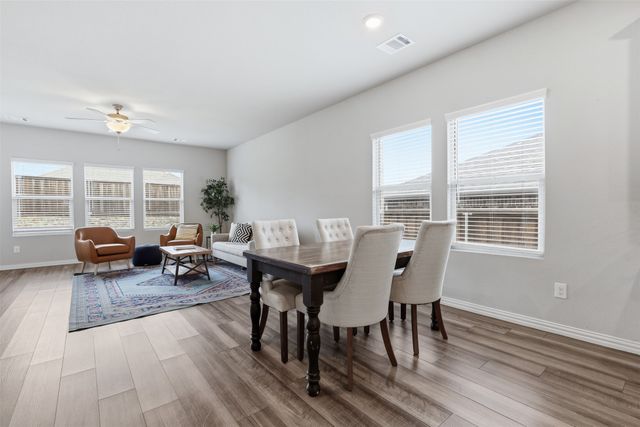 5725 Castle Peak Bend, Fort Worth, TX 76126