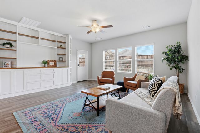 5725 Castle Peak Bend, Fort Worth, TX 76126