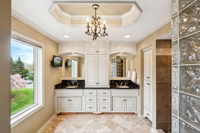11356 Entrevaux Drive, Eden Prairie, MN 55347